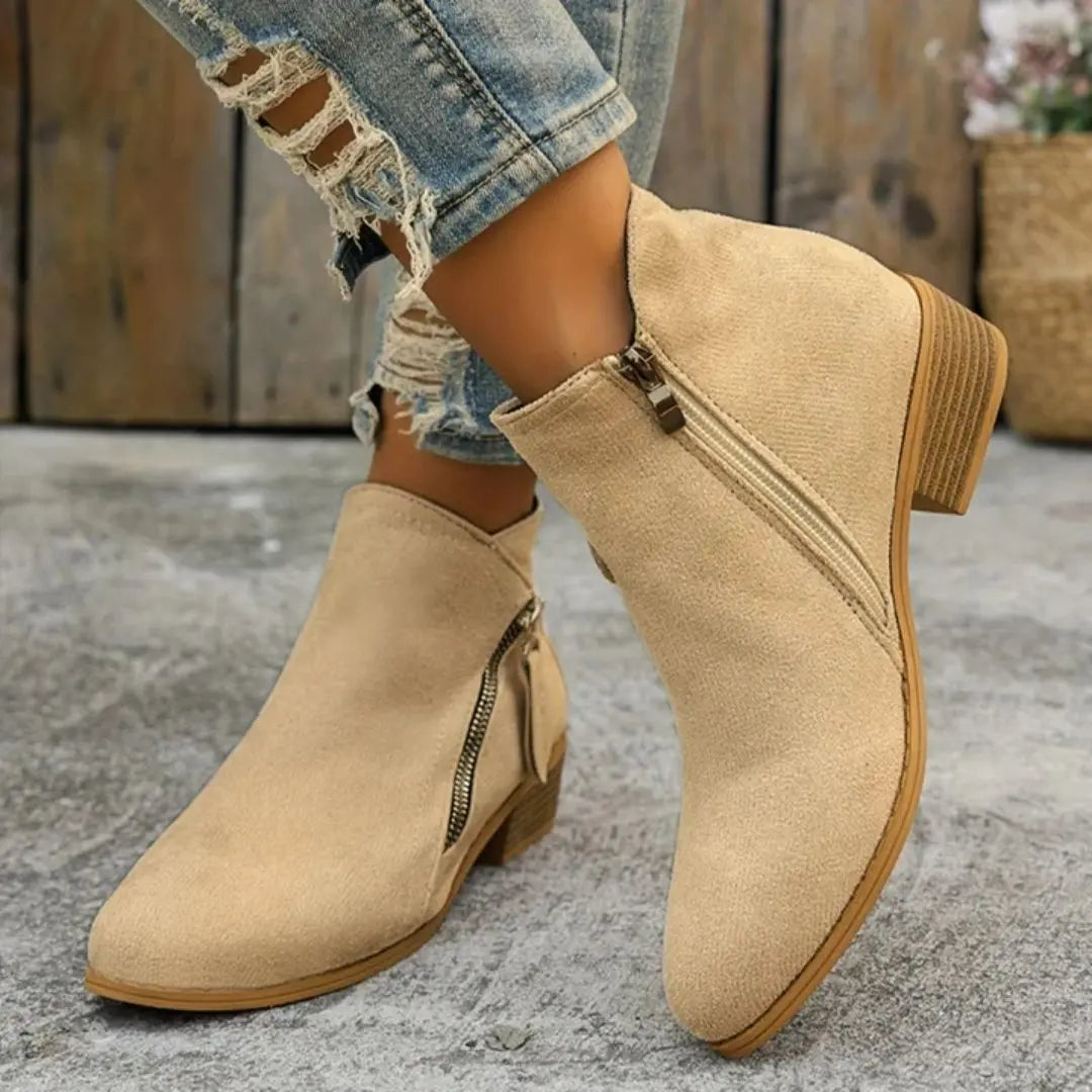 Christine – Women's Comfort Boots with a Cushioned Insole