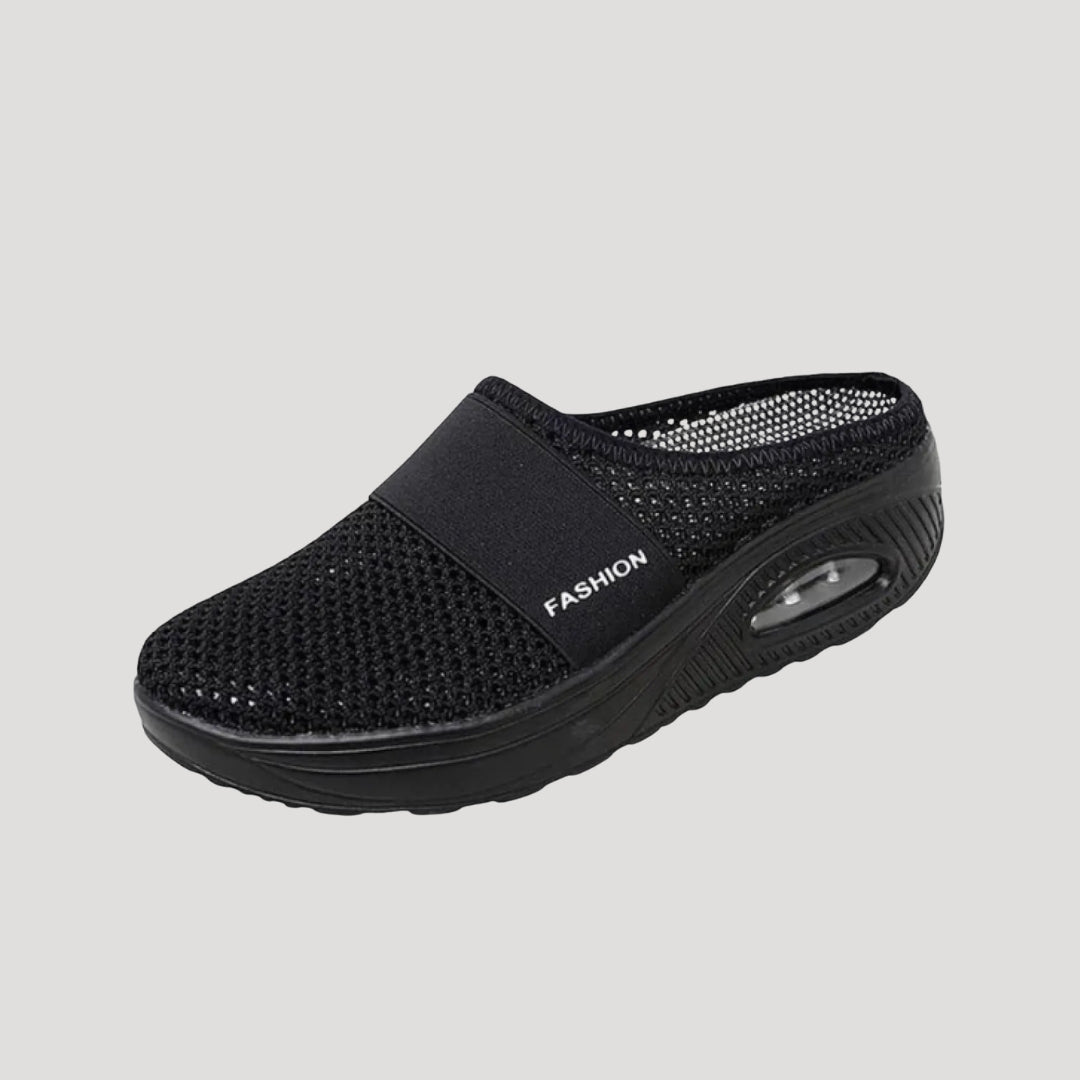 Jeanne – Women's Nursing Clogs for 12-Hour Shifts