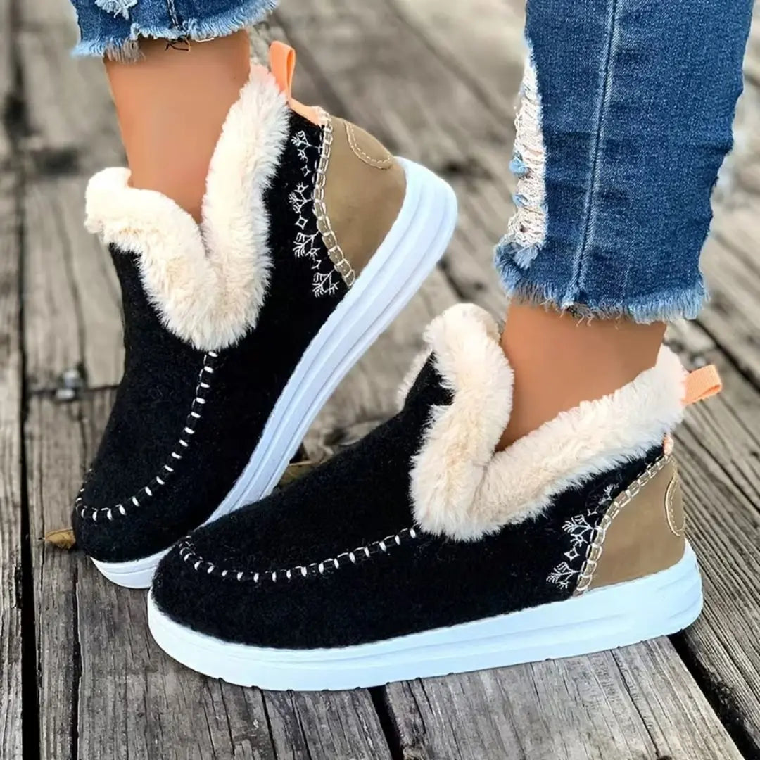 Edith – Women's Comfort Boots with a Soft Lining