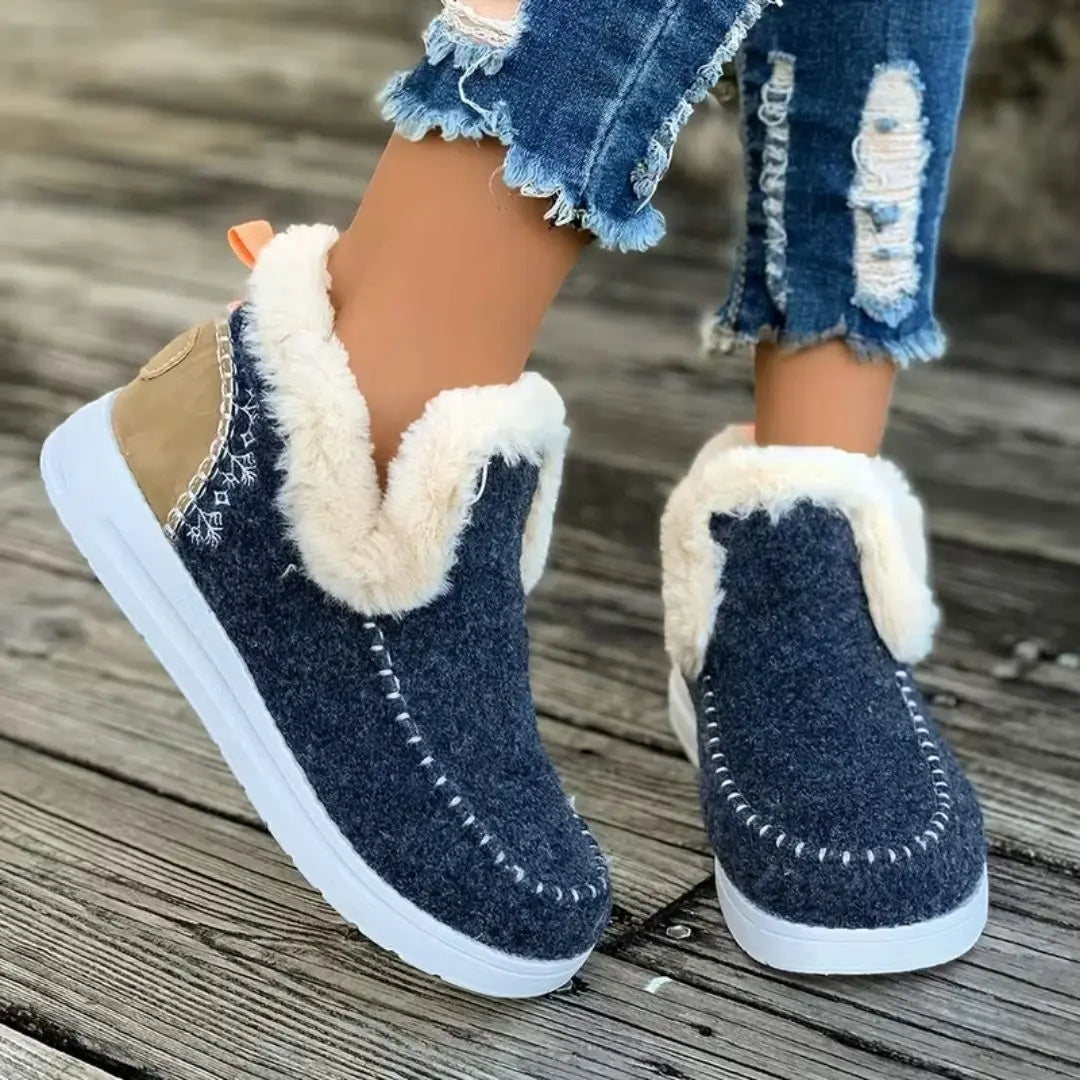 Edith – Women's Comfort Boots with a Soft Lining