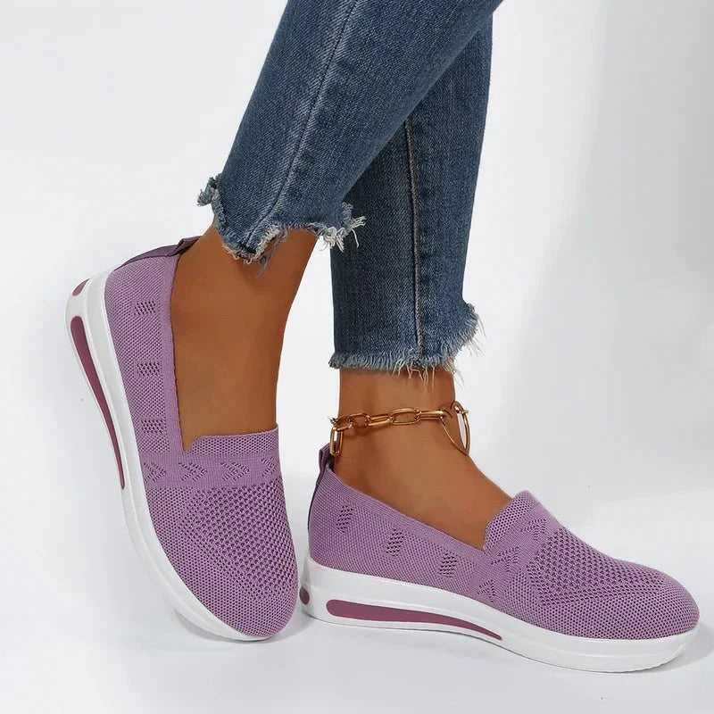 Amanda – Women's Wide Toe Box Sneakers with Room for Bunions