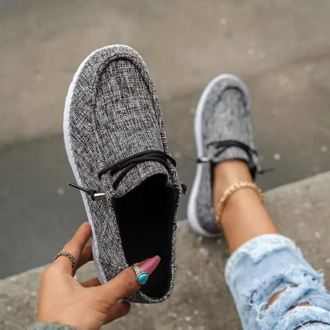 Yvonne – Women's Non-Slip Shoes for Wet Floors