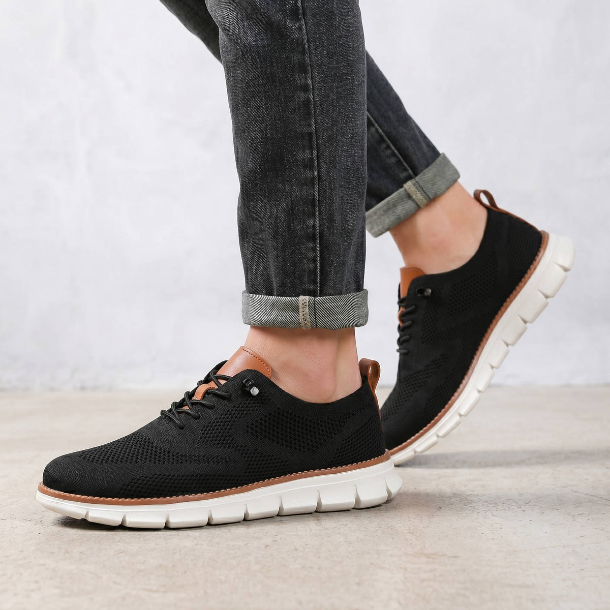 Hicks – Unisex Slip-On Loafers with a Stretch Upper
