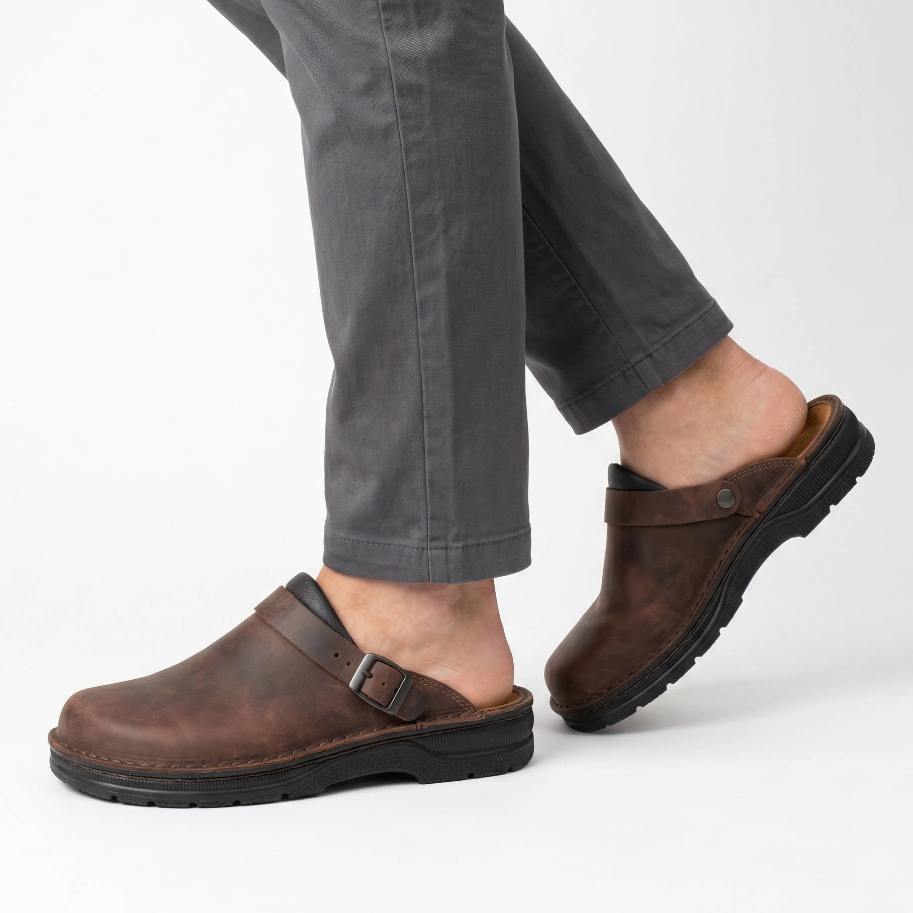Lyons – Unisex Nursing Clogs with All-Day Cushioning