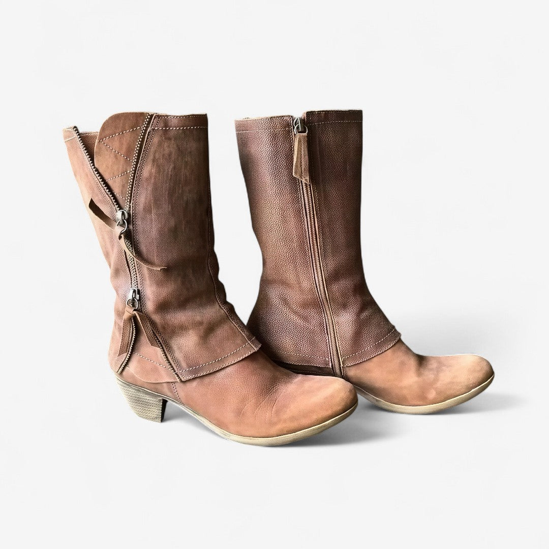 Adkins – Unisex Wide Calf Boots with a Stretch Shaft