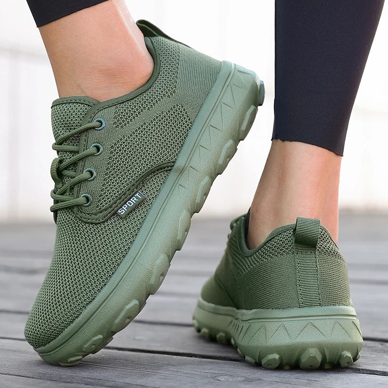 Carla – Women's Wide Toe Box Sneakers for All-Day Comfort