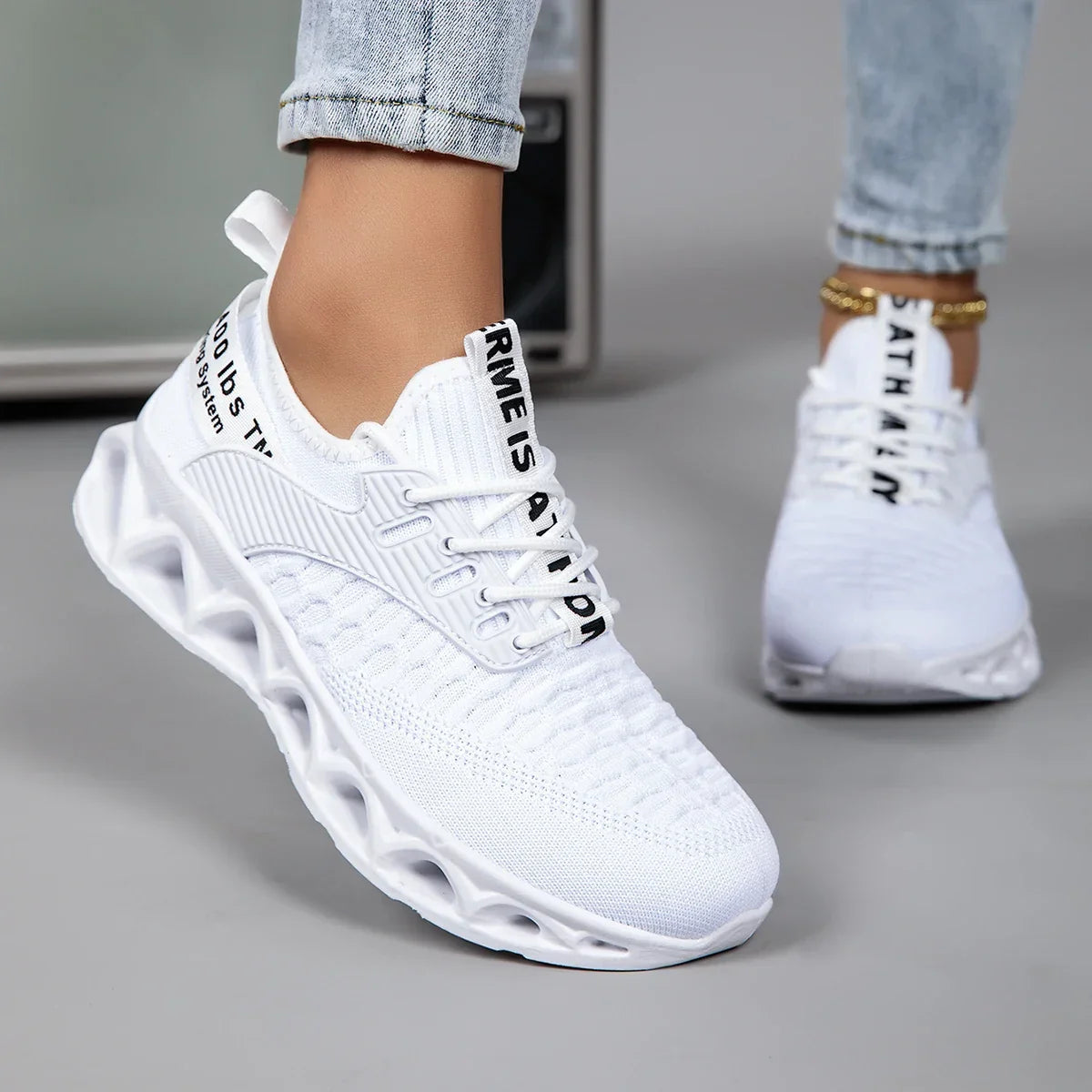 Baker – Unisex Orthopedic Sneakers for Painful Feet