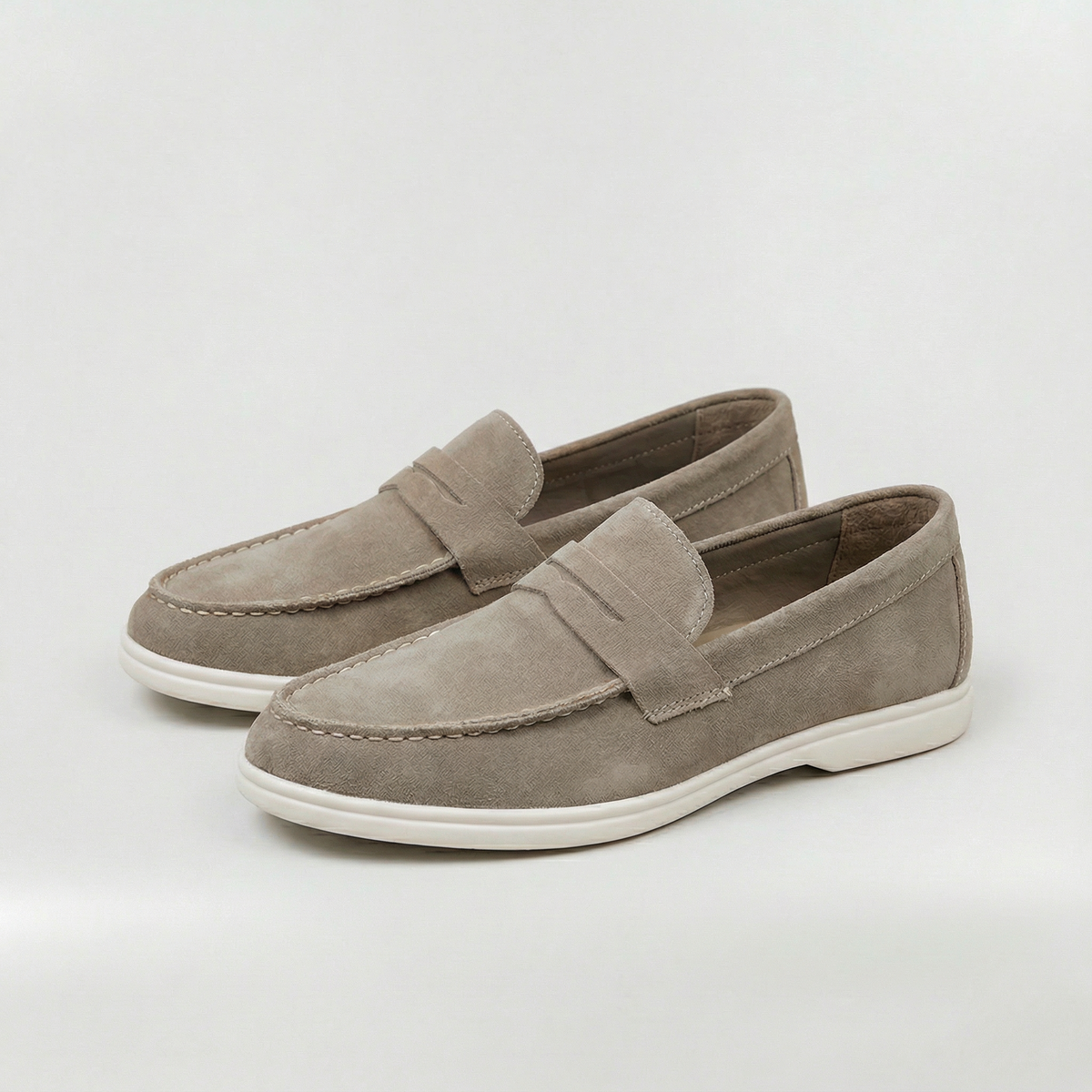 Stephanie – Women's Arch Support Loafers with a Deep Heel Cup