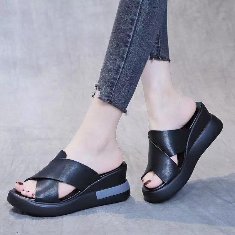 Mason – Unisex Wide Toe Box Sandals with an Adjustable Fit