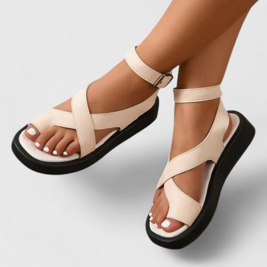 Morgan – Unisex Wide Toe Box Sandals with an Adjustable Fit