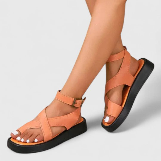 Morgan – Unisex Wide Toe Box Sandals with an Adjustable Fit
