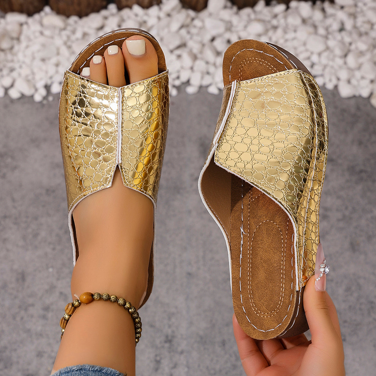 Barber – Unisex Wide Toe Box Sandals with Room for Bunions