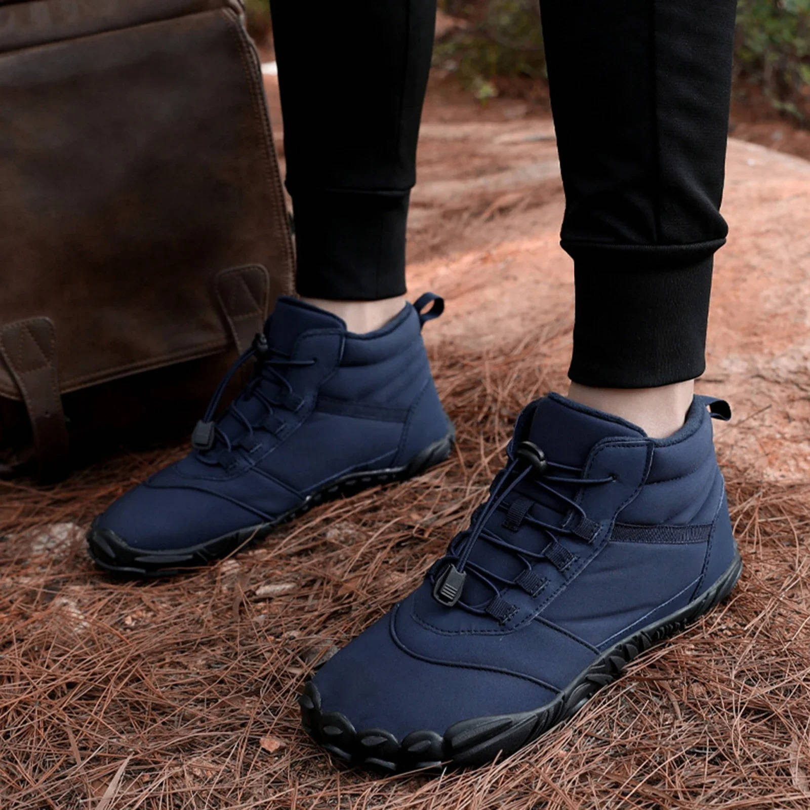 Hill – Unisex Barefoot Shoes with a Thin Flexible Sole