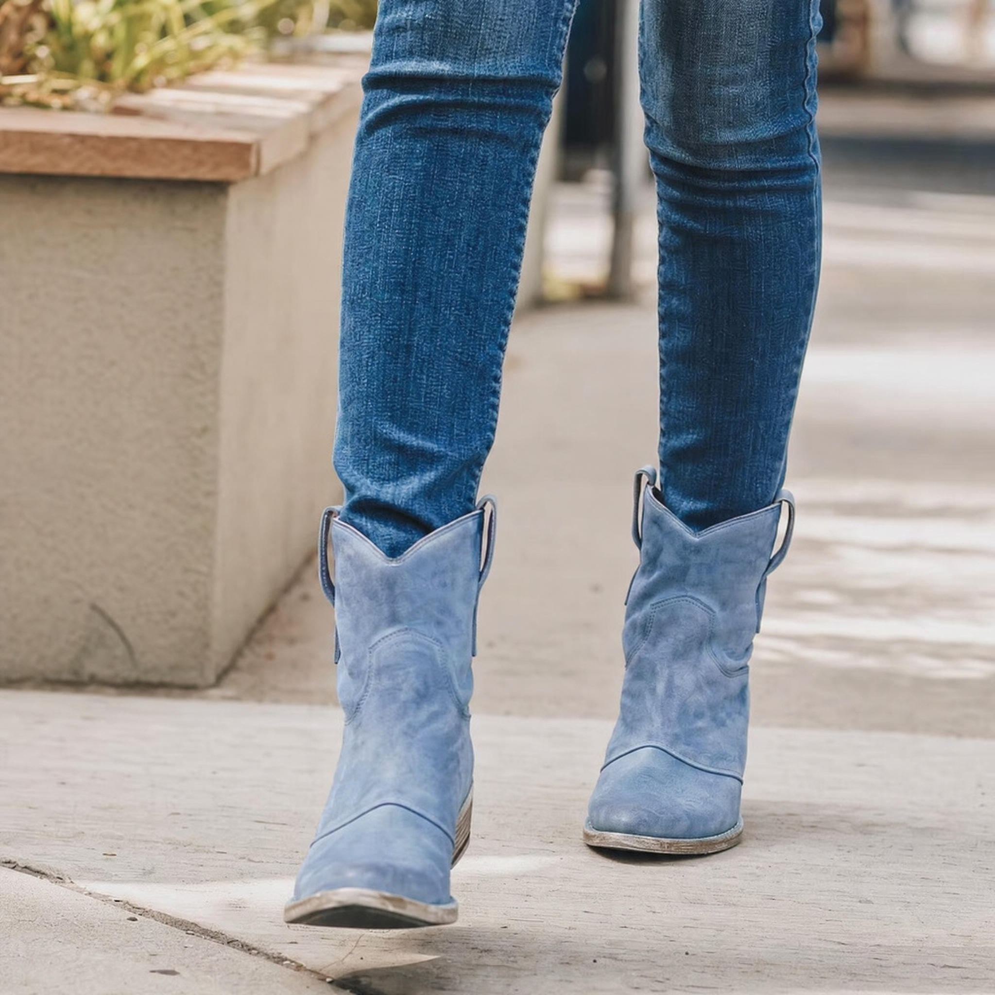 Hanson – Unisex Wide Calf Boots with a Roomy Shaft