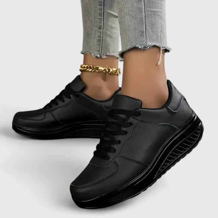 Ernestine – Women's Nursing Sneakers with All-Day Cushioning