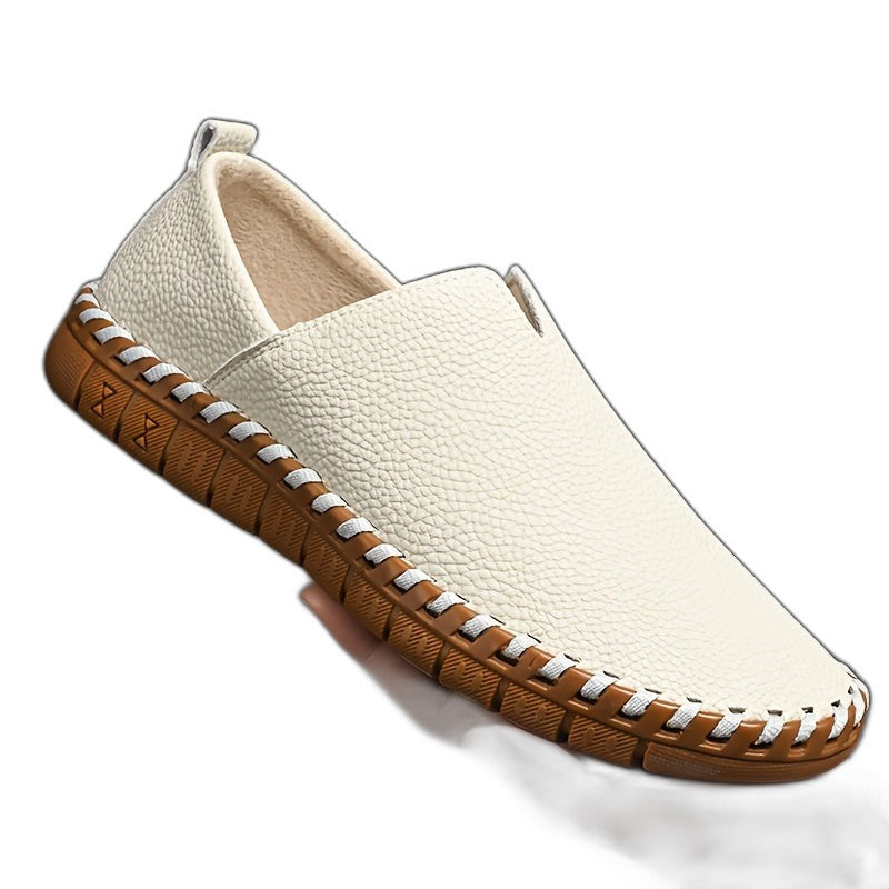 Wells – Unisex Slip-On Loafers with a Stretch Upper