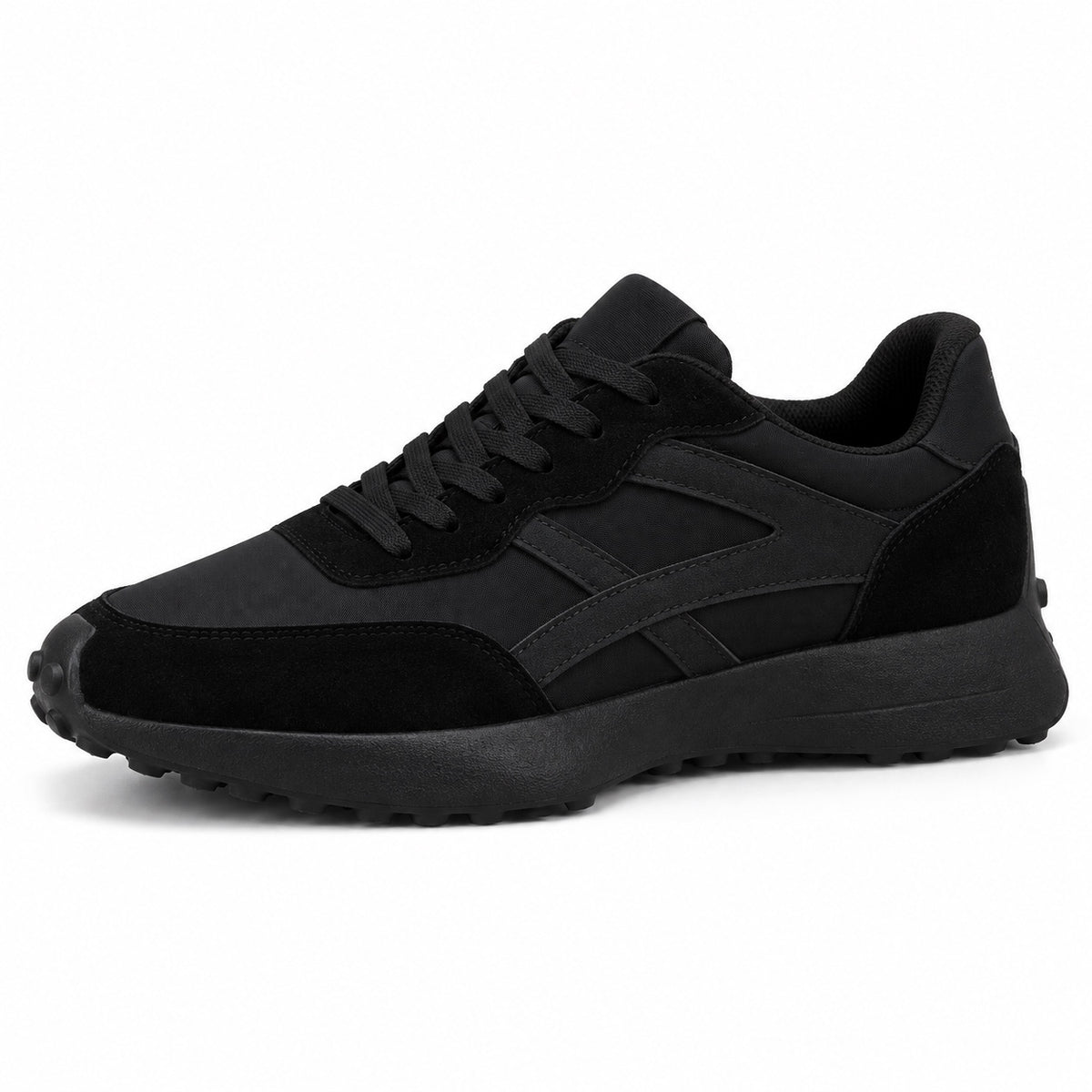 Sandra – Women's Comfort Sneakers in Black