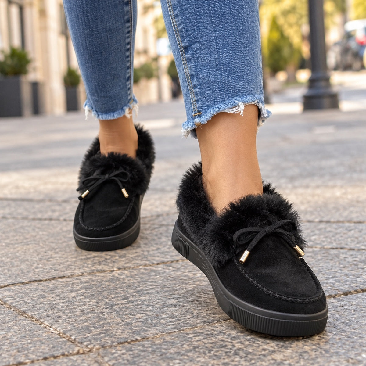 Stella – Women's Comfort Boots, worn on a walk