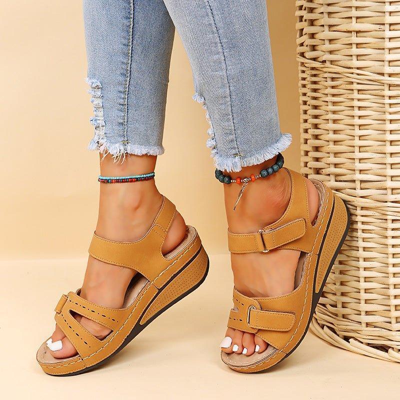 Brown – Unisex Wide Toe Box Sandals for All-Day Comfort