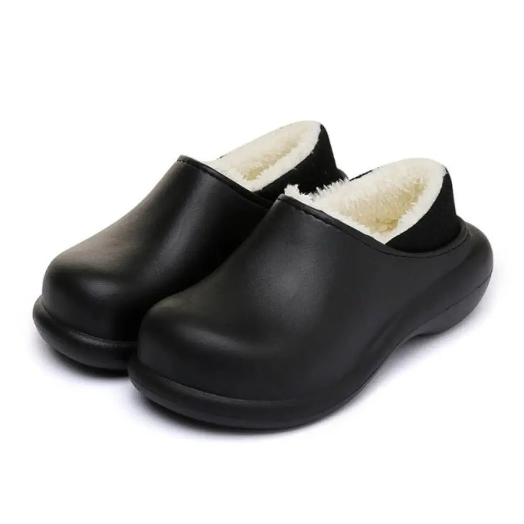 Flowers – Unisex Comfort Slippers with a Soft Lining
