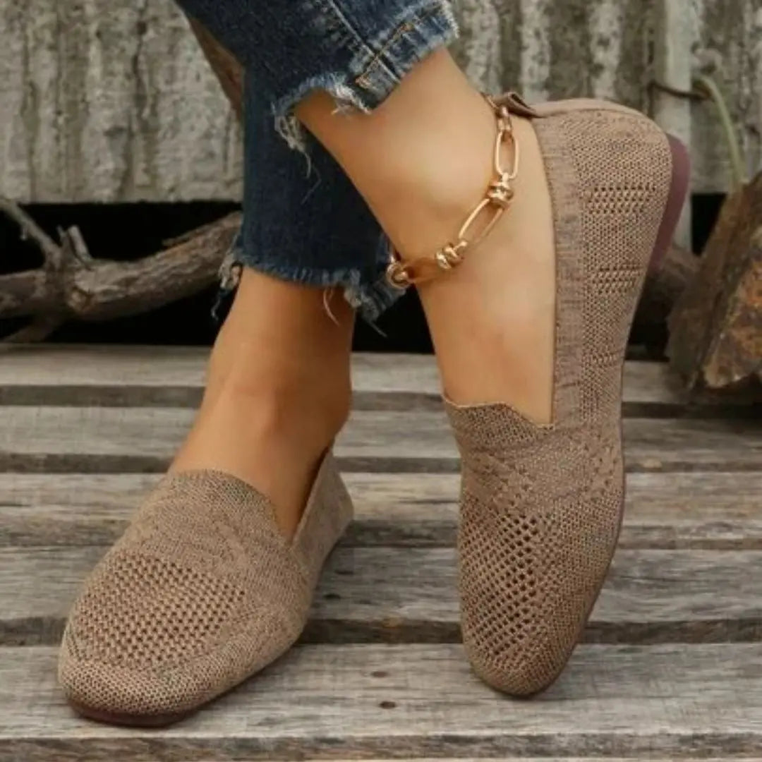 Lois – Women's Wide Toe Box Shoes for All-Day Comfort
