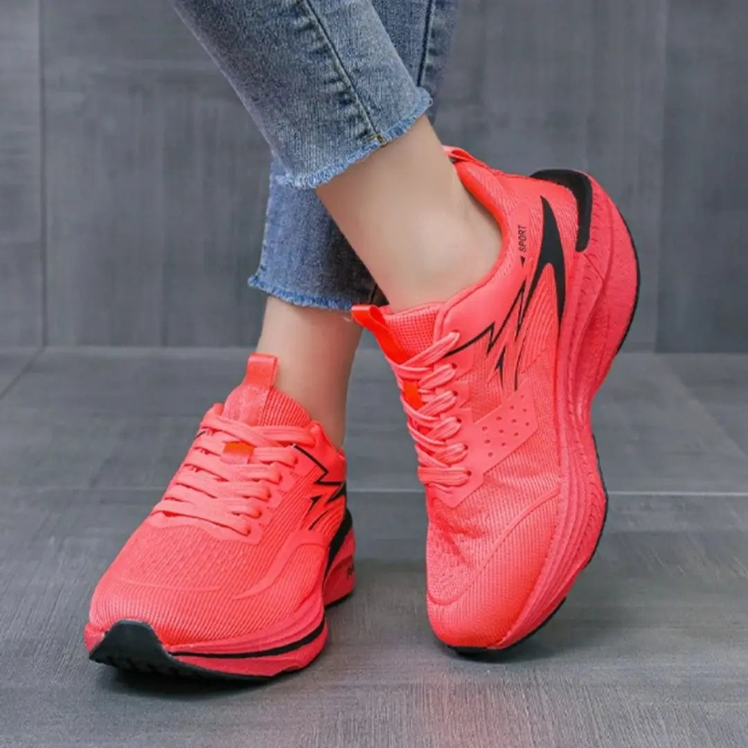 Lela – Women's Walking Sneakers for Long Walks