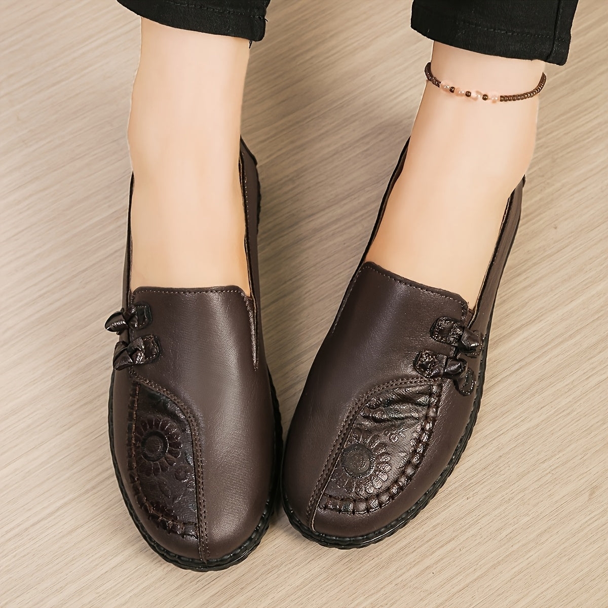 Banks – Unisex Slip-On Loafers with a Hands-Free Fit