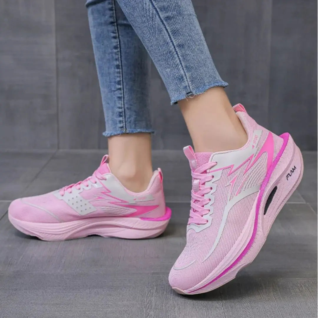 Lela – Women's Walking Sneakers for Long Walks