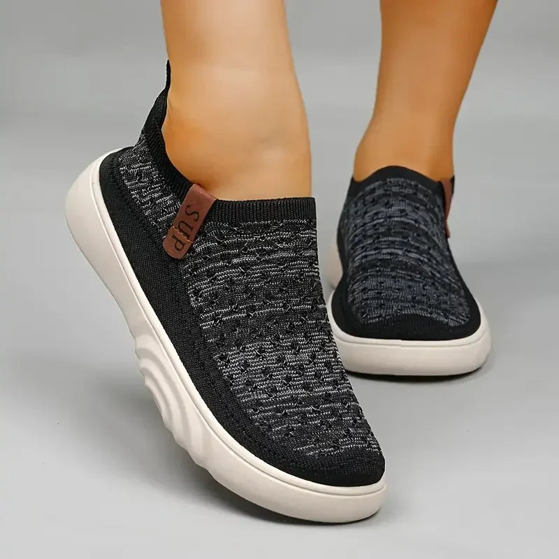 Patti – Women's Nursing Shoes with a Non-Slip Sole