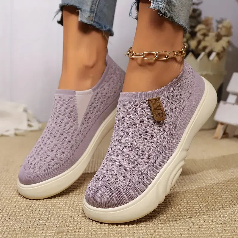 Patti – Women's Nursing Shoes with a Non-Slip Sole