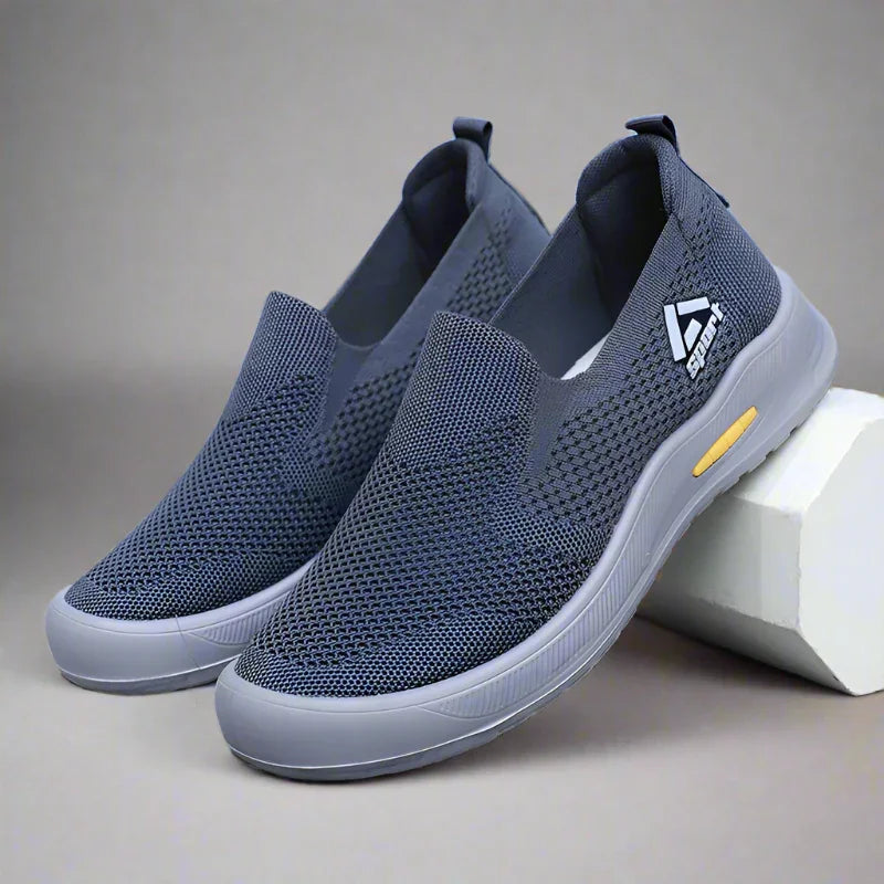 Carlson – Unisex Wide Toe Box Sneakers with Room for Bunions