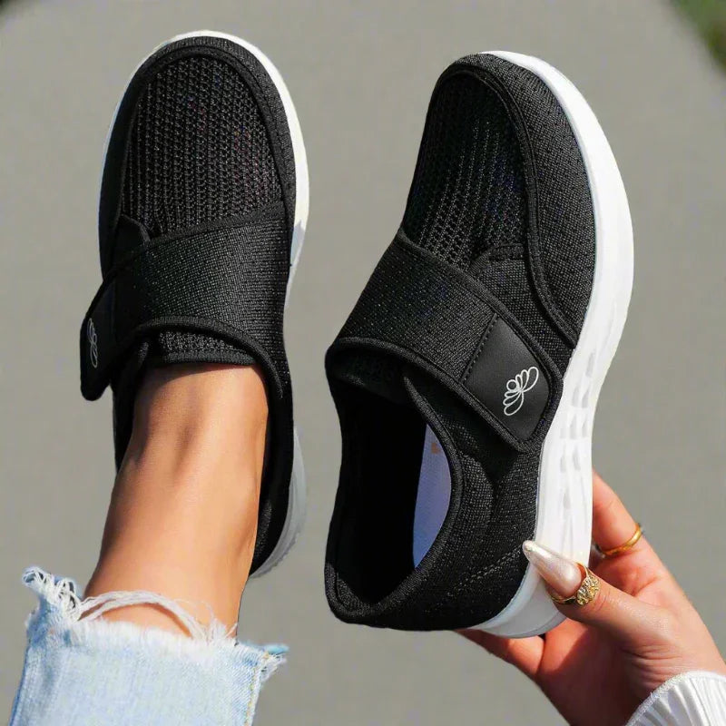 Tara – Women's Nursing Sneakers with All-Day Cushioning