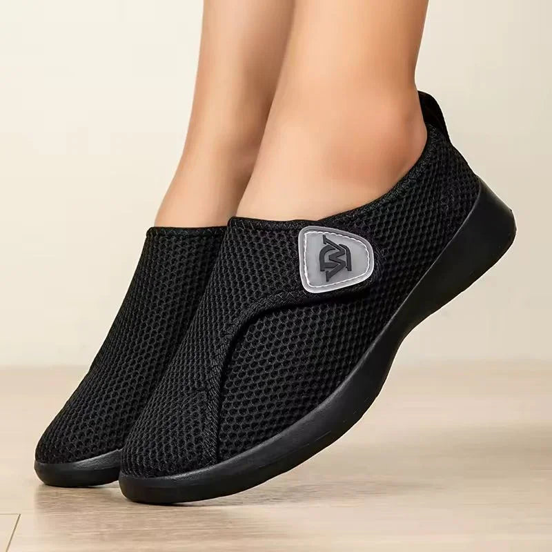 Krista – Women's Nursing Shoes with All-Day Cushioning