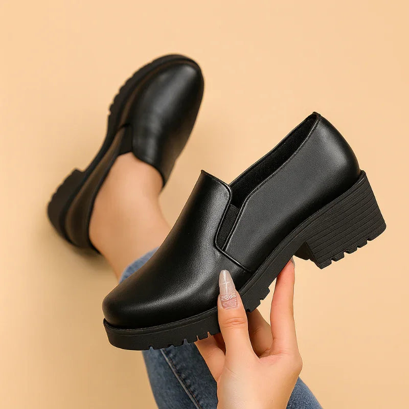 Emily – Women's Nursing Loafers with a Non-Slip Sole