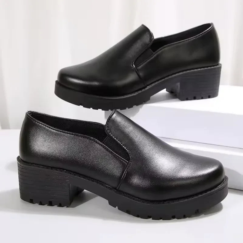 Emily – Women's Nursing Loafers with a Non-Slip Sole