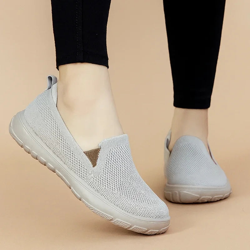 Green – Unisex Nursing Sneakers with a Non-Slip Sole