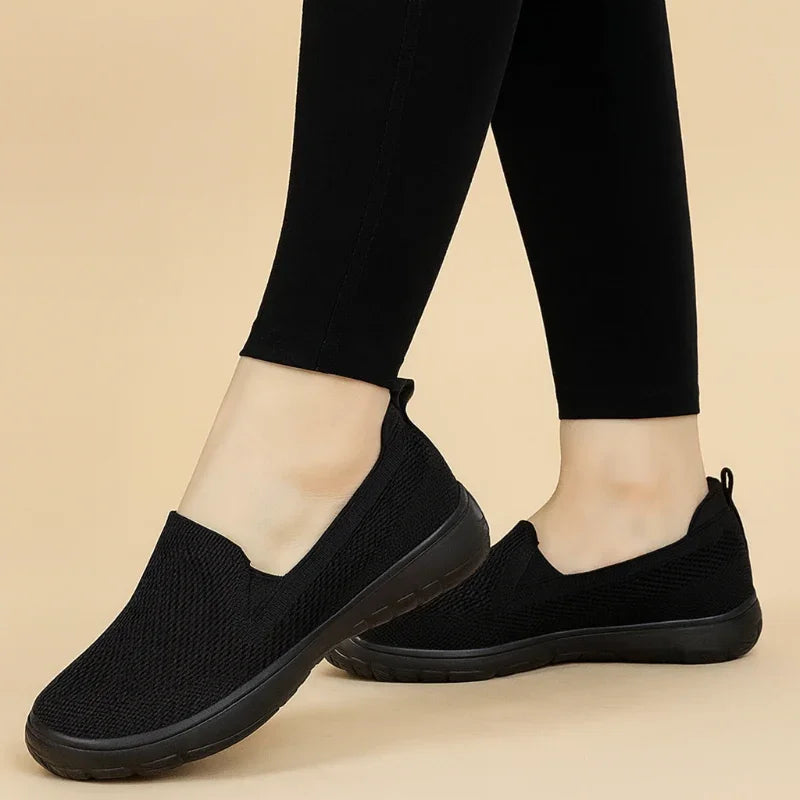 Green – Unisex Nursing Sneakers with a Non-Slip Sole