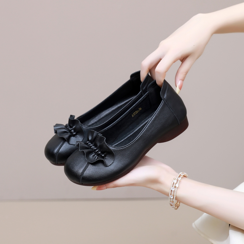 Brooke – Women's Nursing Shoes with All-Day Cushioning