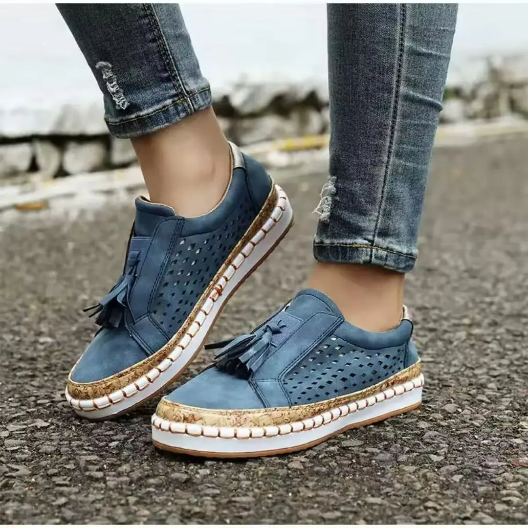 Dianna – Women's Non-Slip Shoes for Work and Everyday Wear