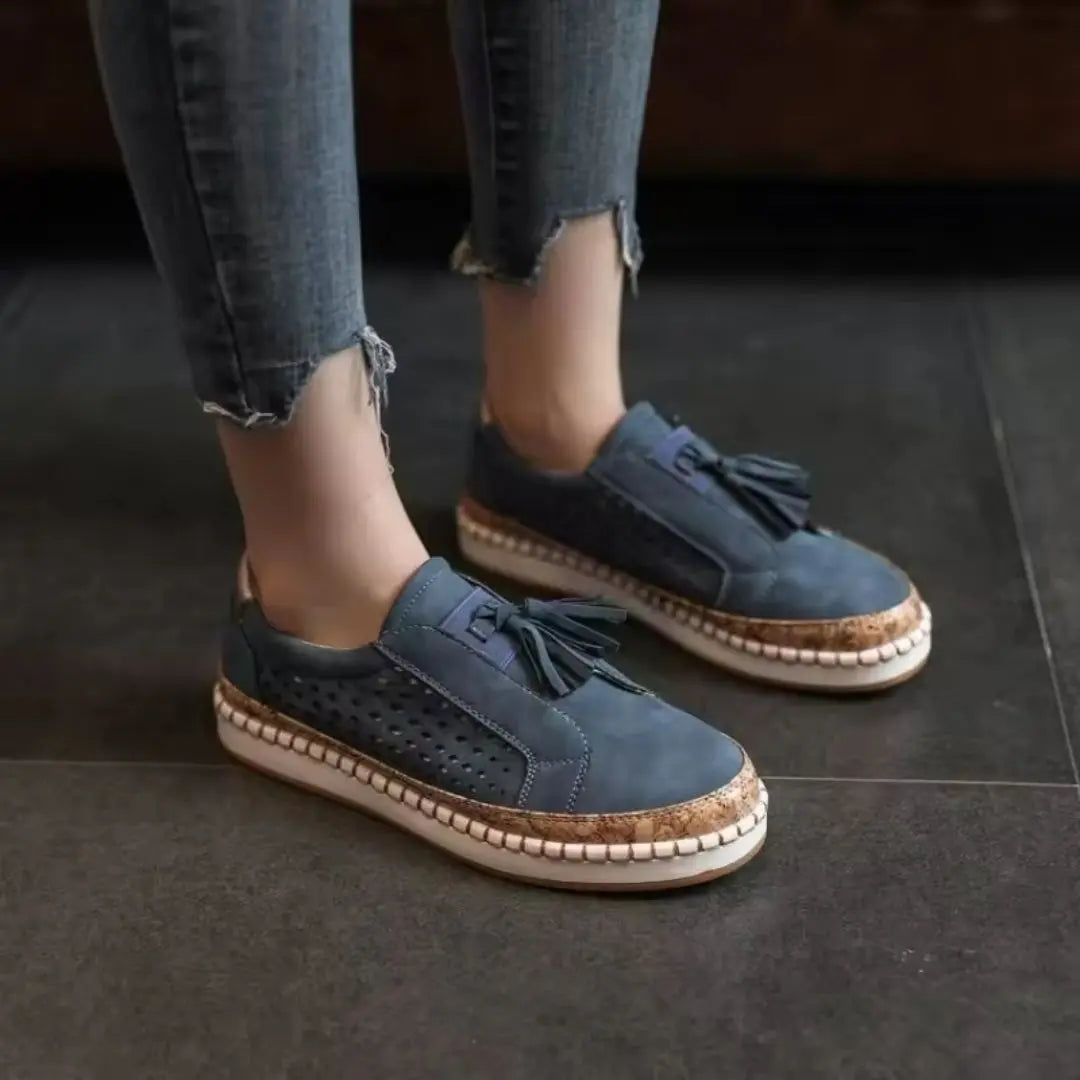 Dianna – Women's Non-Slip Shoes for Work and Everyday Wear