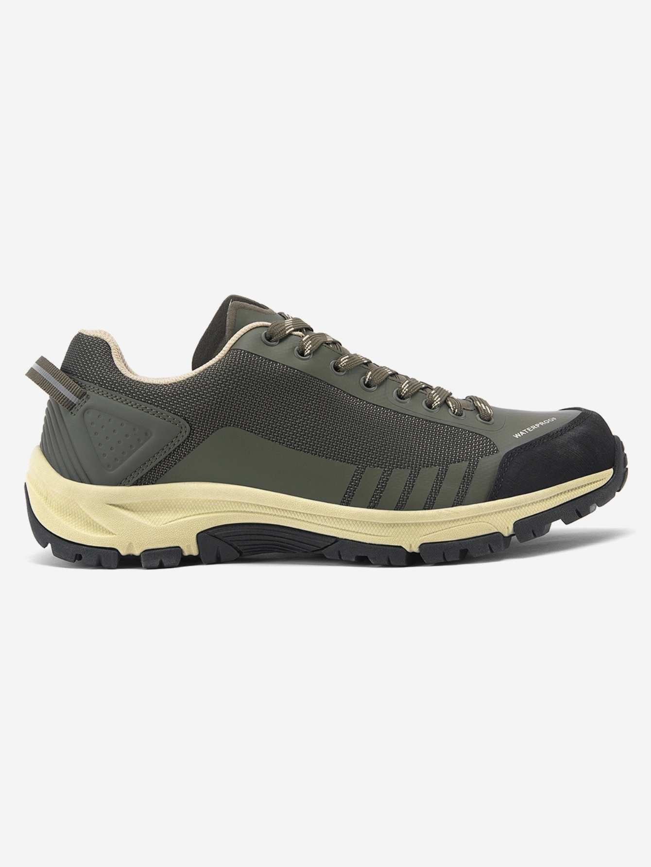 Halle – Unisex Non-Slip Shoes for Work and Everyday Wear