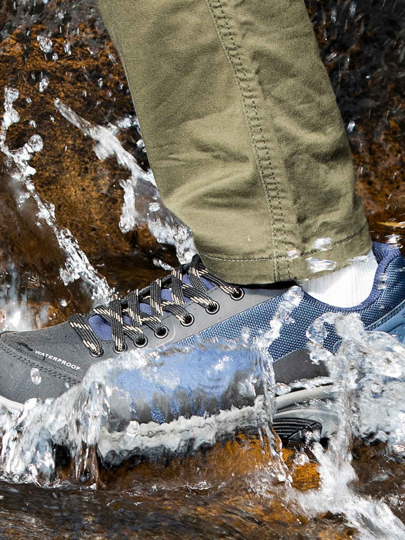 Halle – Unisex Non-Slip Shoes for Work and Everyday Wear