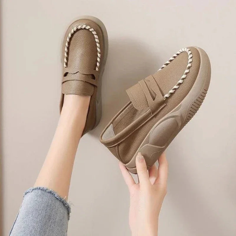 Maxine – Women's Wide Toe Box Loafers for All-Day Comfort