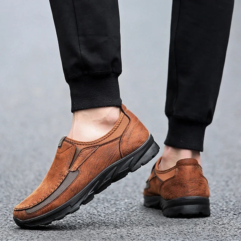Doug – Men's Non-Slip Loafers for Wet Floors