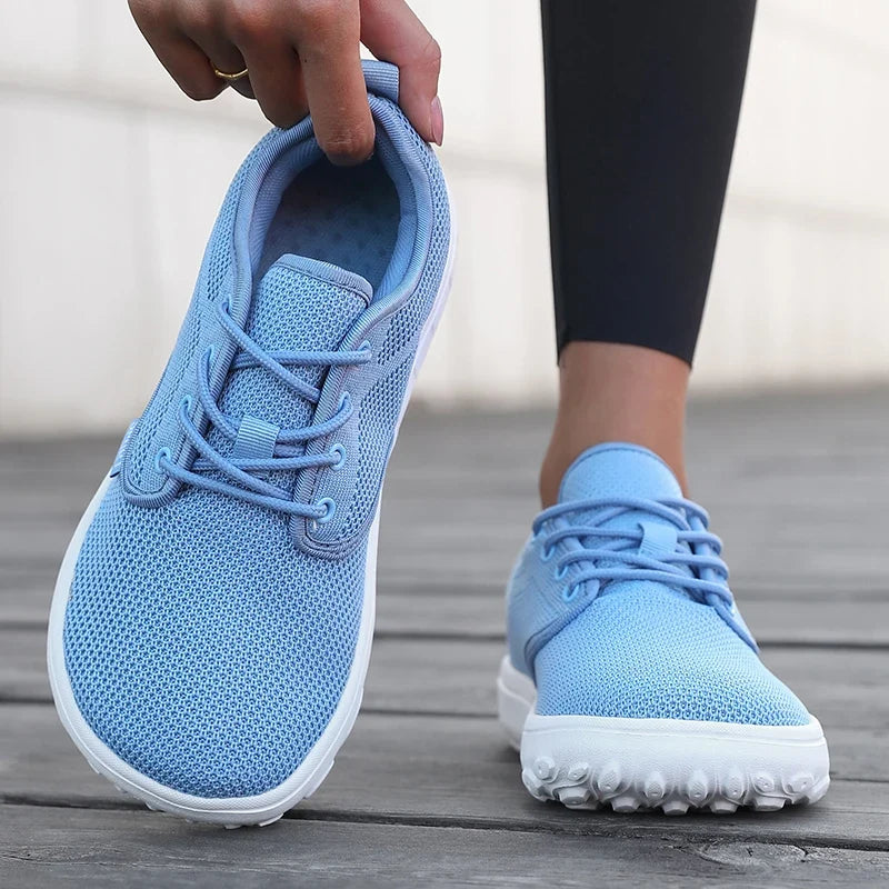 Carla – Women's Wide Toe Box Sneakers for All-Day Comfort