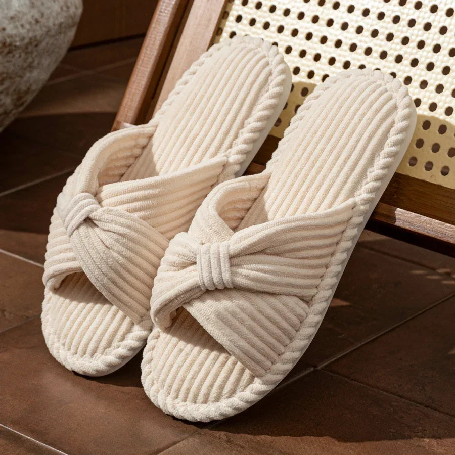 Patsy – Women's Comfort Slippers with a Cushioned Insole