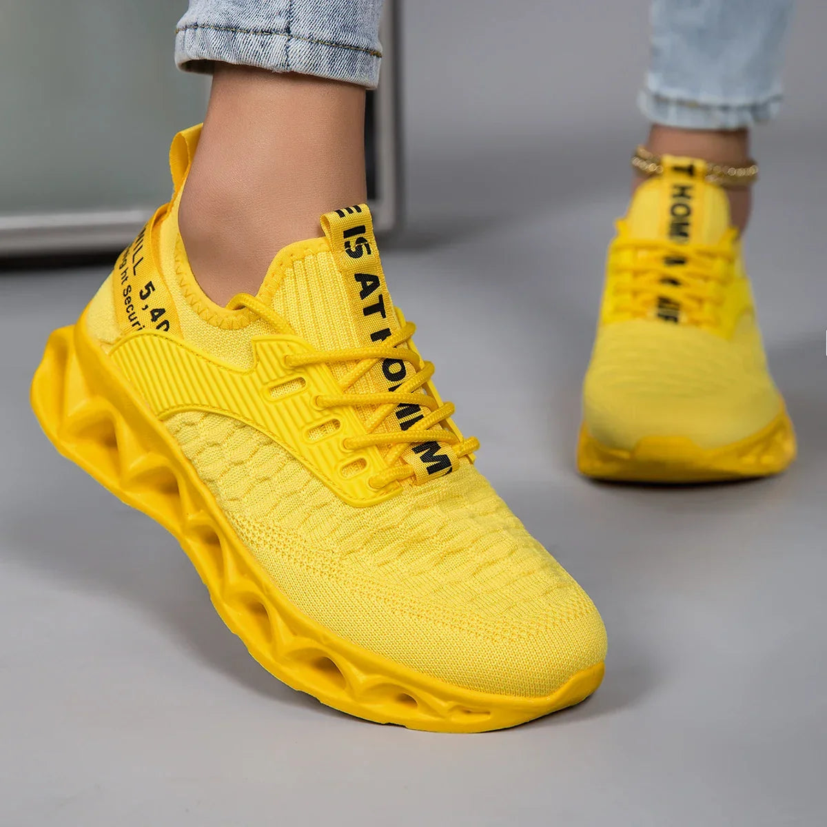 Baker – Unisex Orthopedic Sneakers for Painful Feet