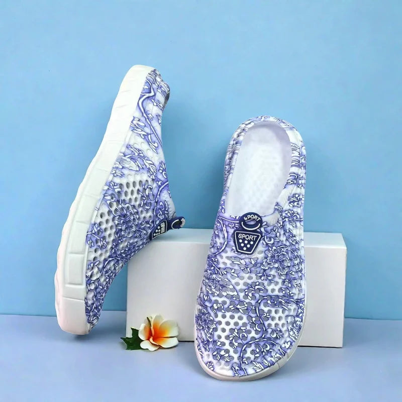 Janis – Women's Comfort Slippers with a Cushioned Insole