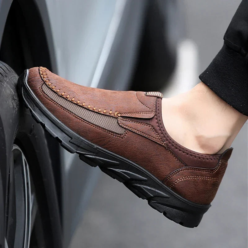 Doug – Men's Non-Slip Loafers for Wet Floors