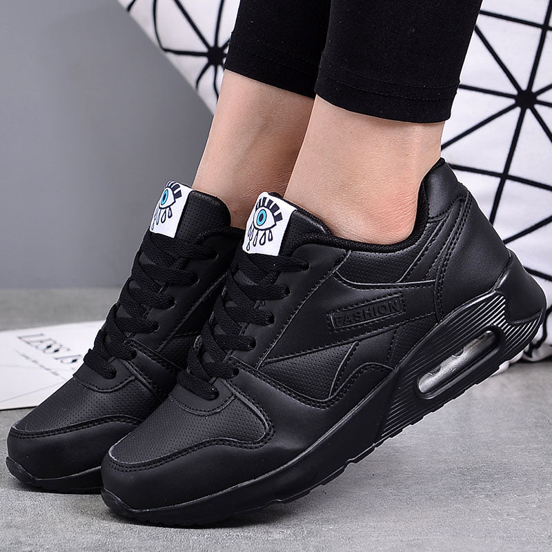 Ball – Unisex Non-Slip Shoes with a Slip-Resistant Sole